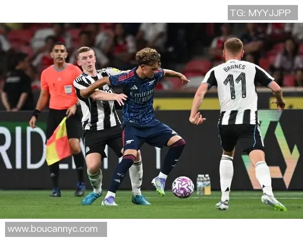 14年的等待,换来阿森纳超级三叉戟,主力受伤,加速埃泽的加盟_16896